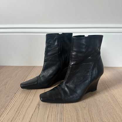 Vintage boots