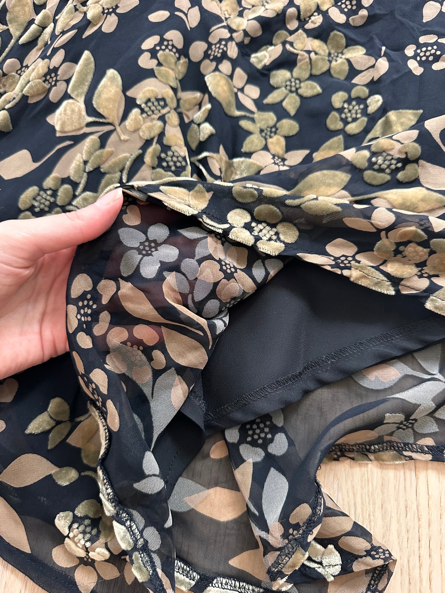 SALE vintage floaty skirt