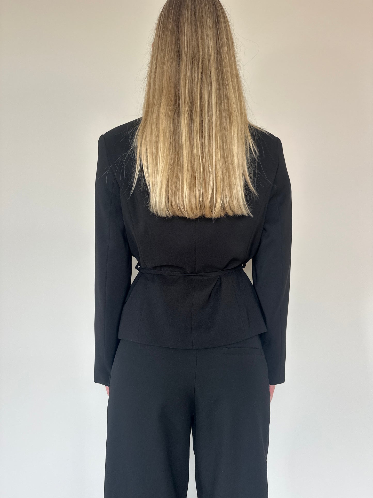 Vintage tie black jacket