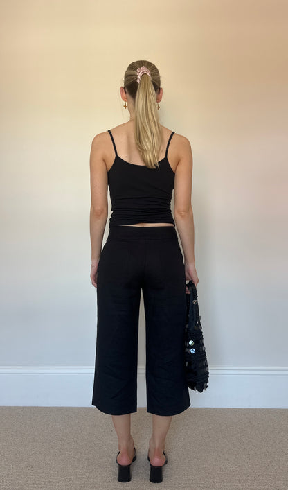 Vintage black linen capris
