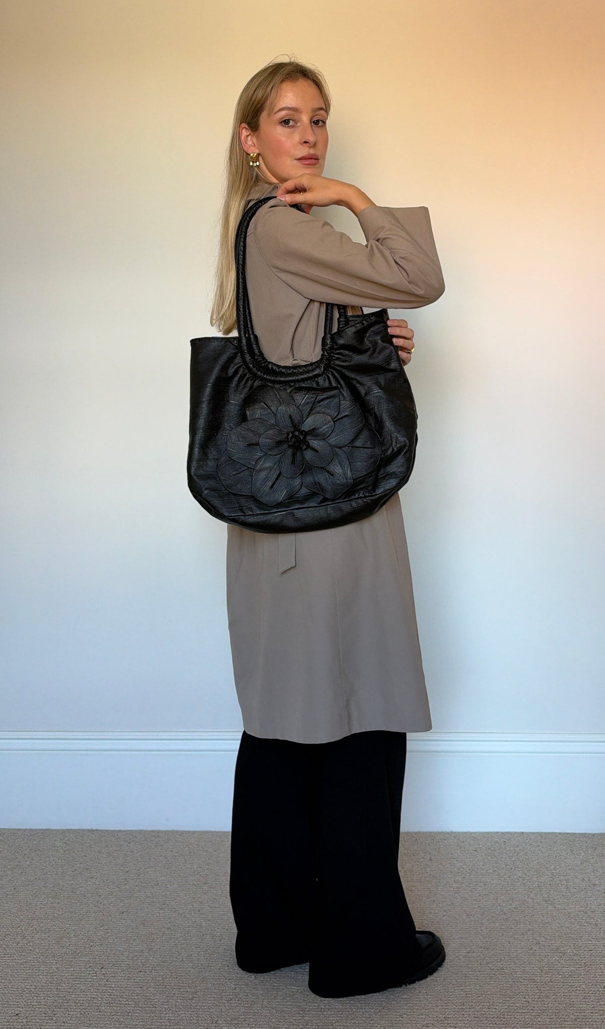 Vintage faux leather bag