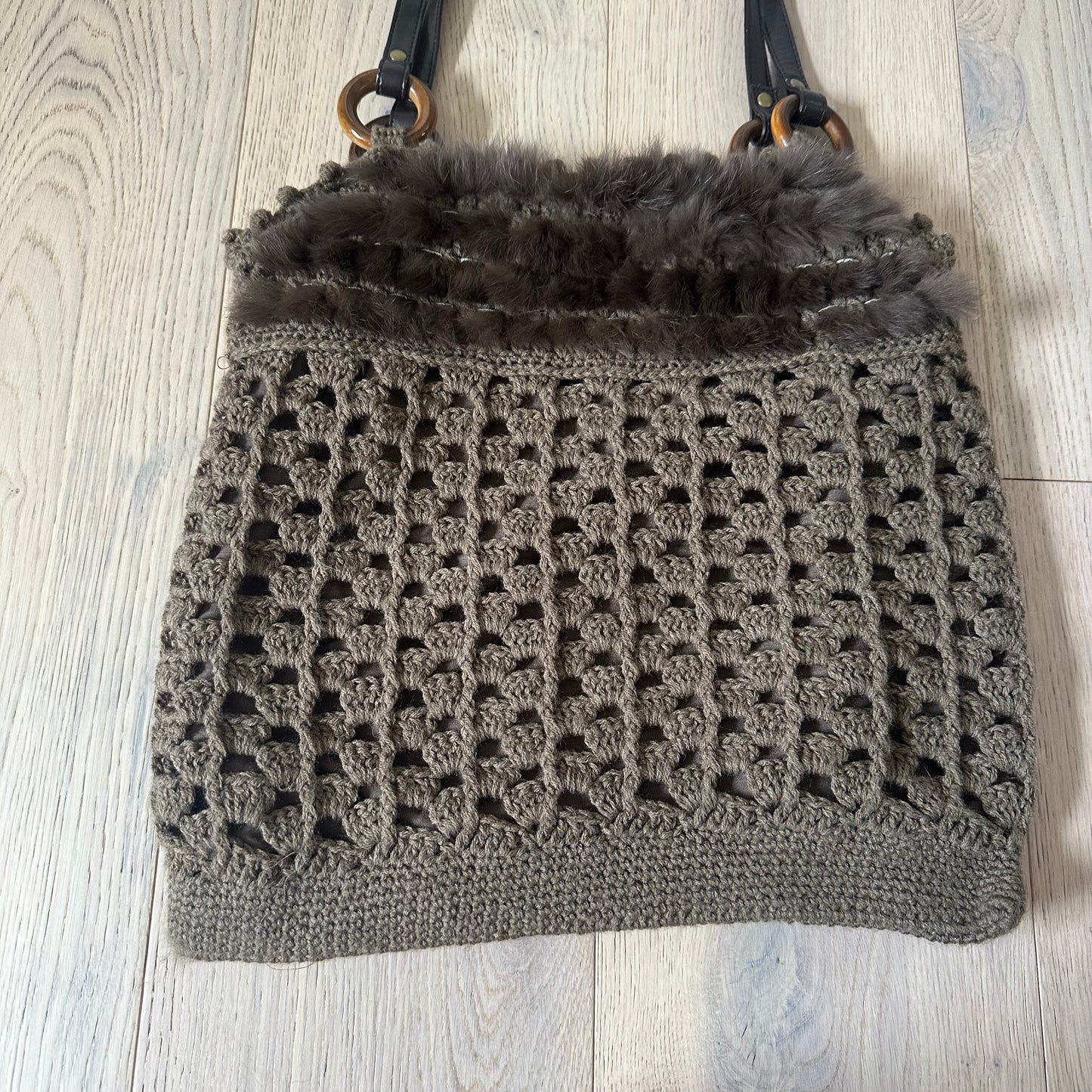 Vintage crochet & fur bag