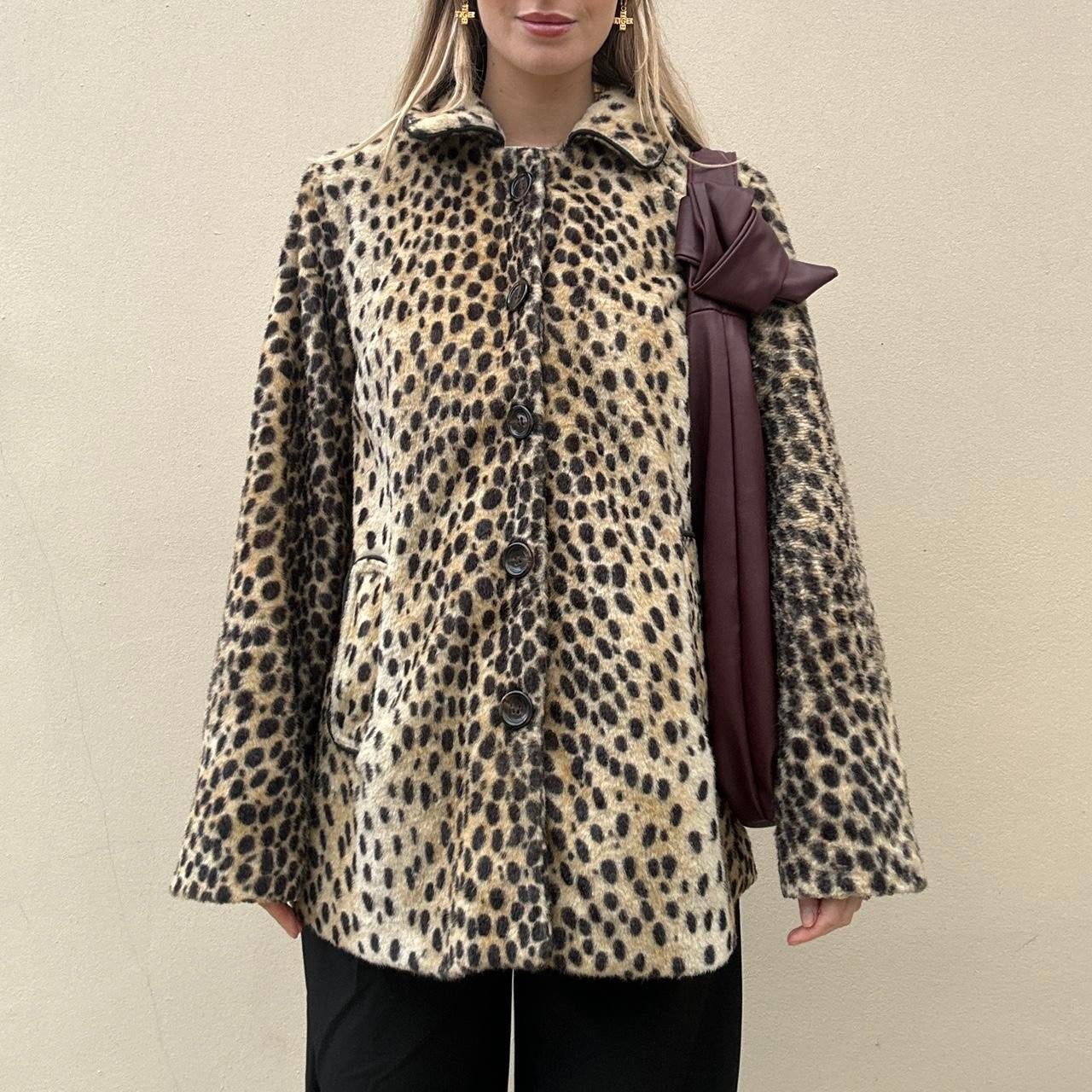 Vintage 00s leopard coat