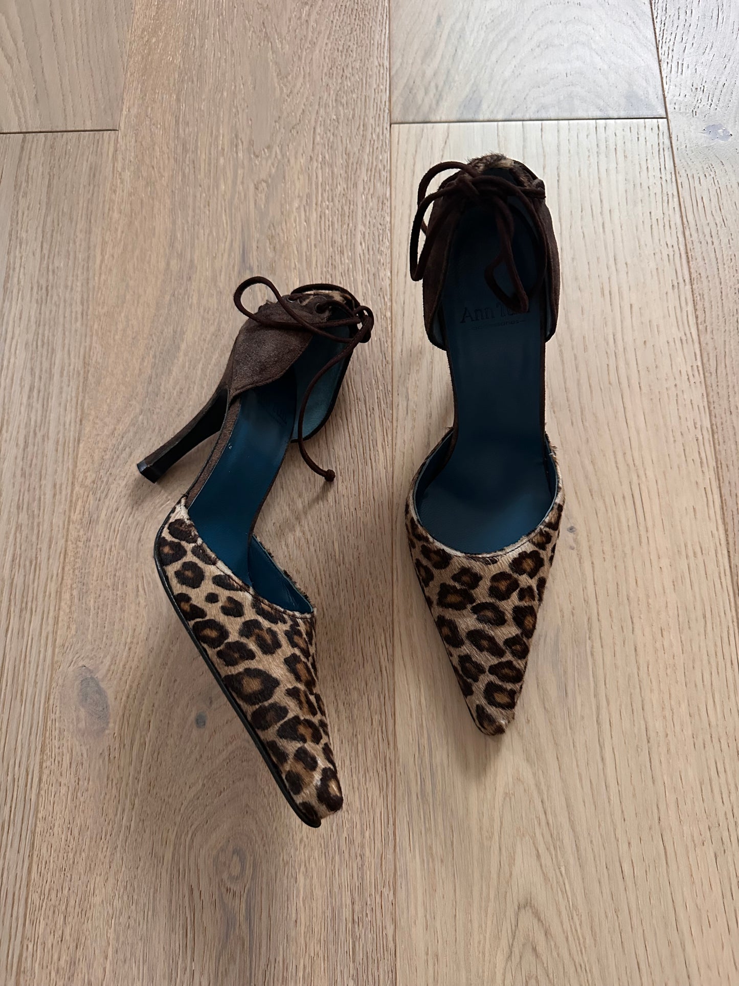 SALE Vintage leopard fur heels