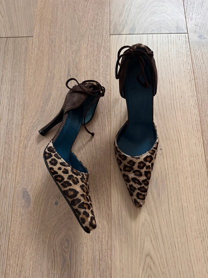 SALE Vintage leopard fur heels