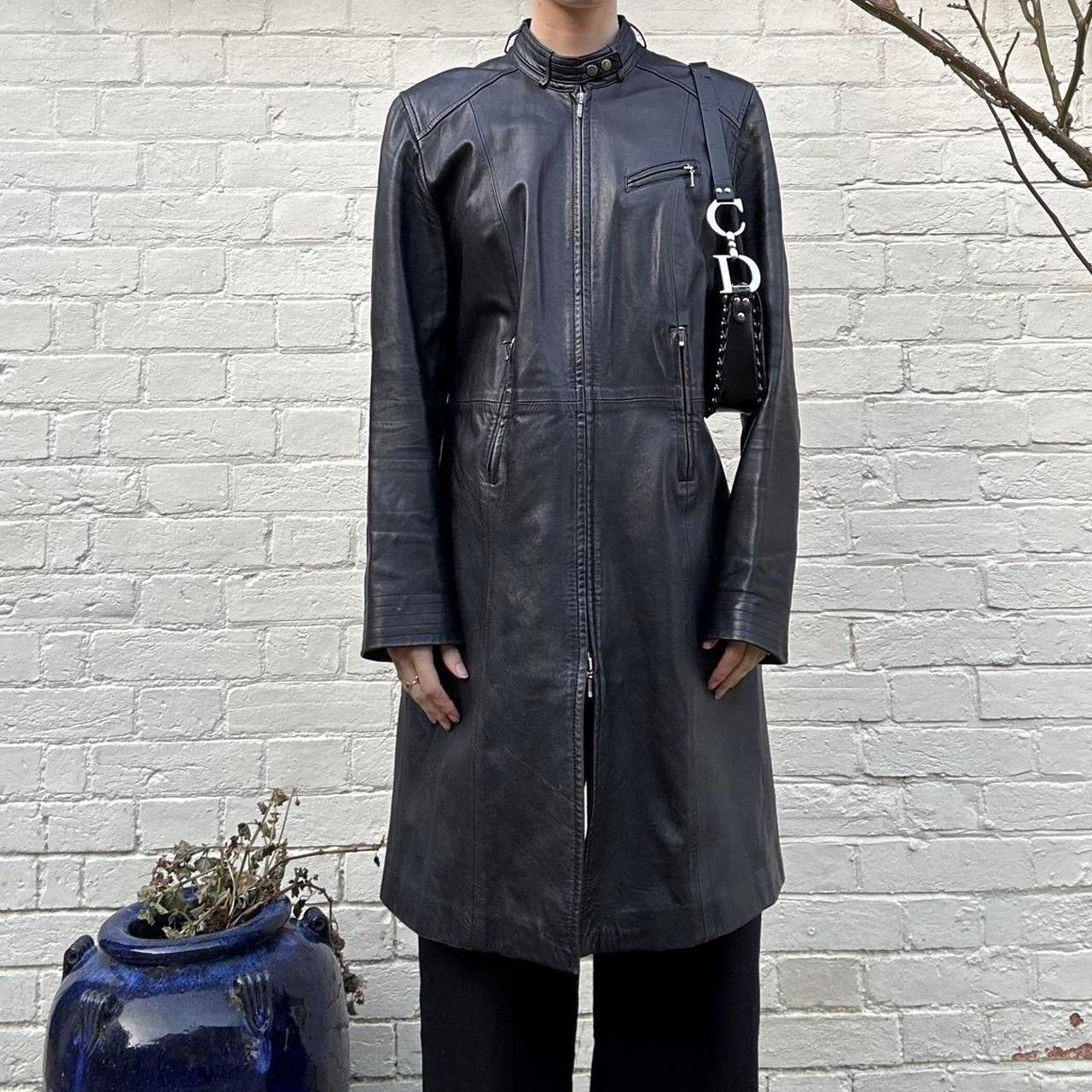 Vintage 00s black leather trench coat