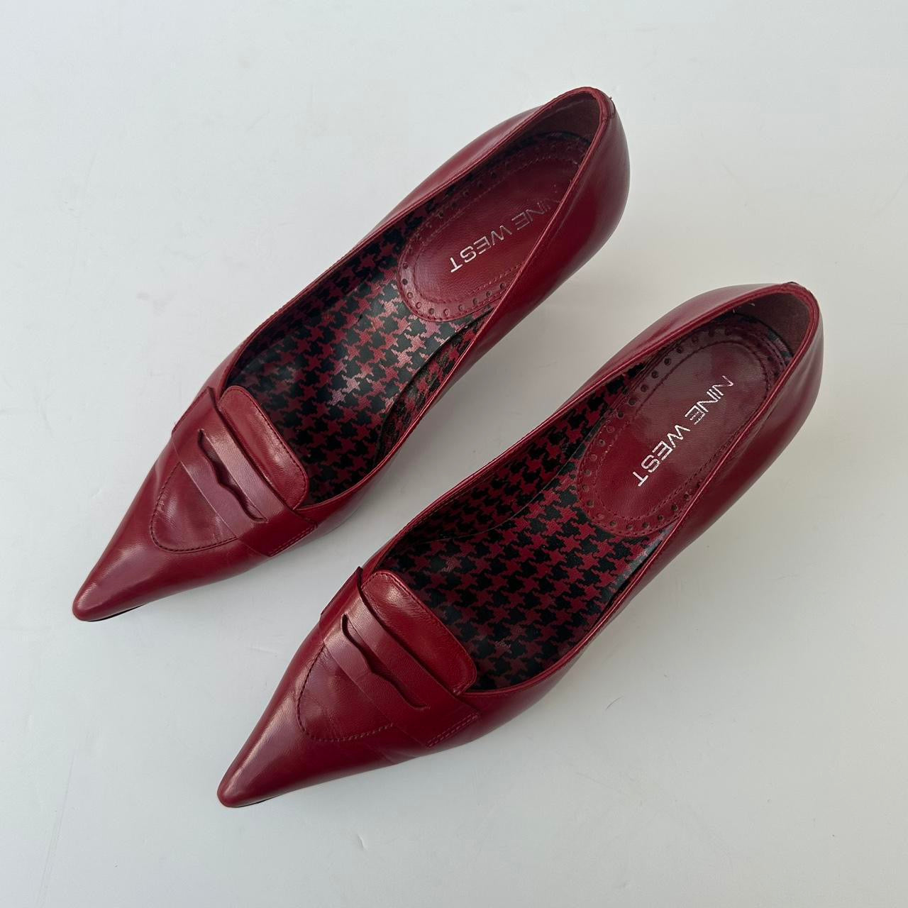 Vintage 00s Nine West kitten heels