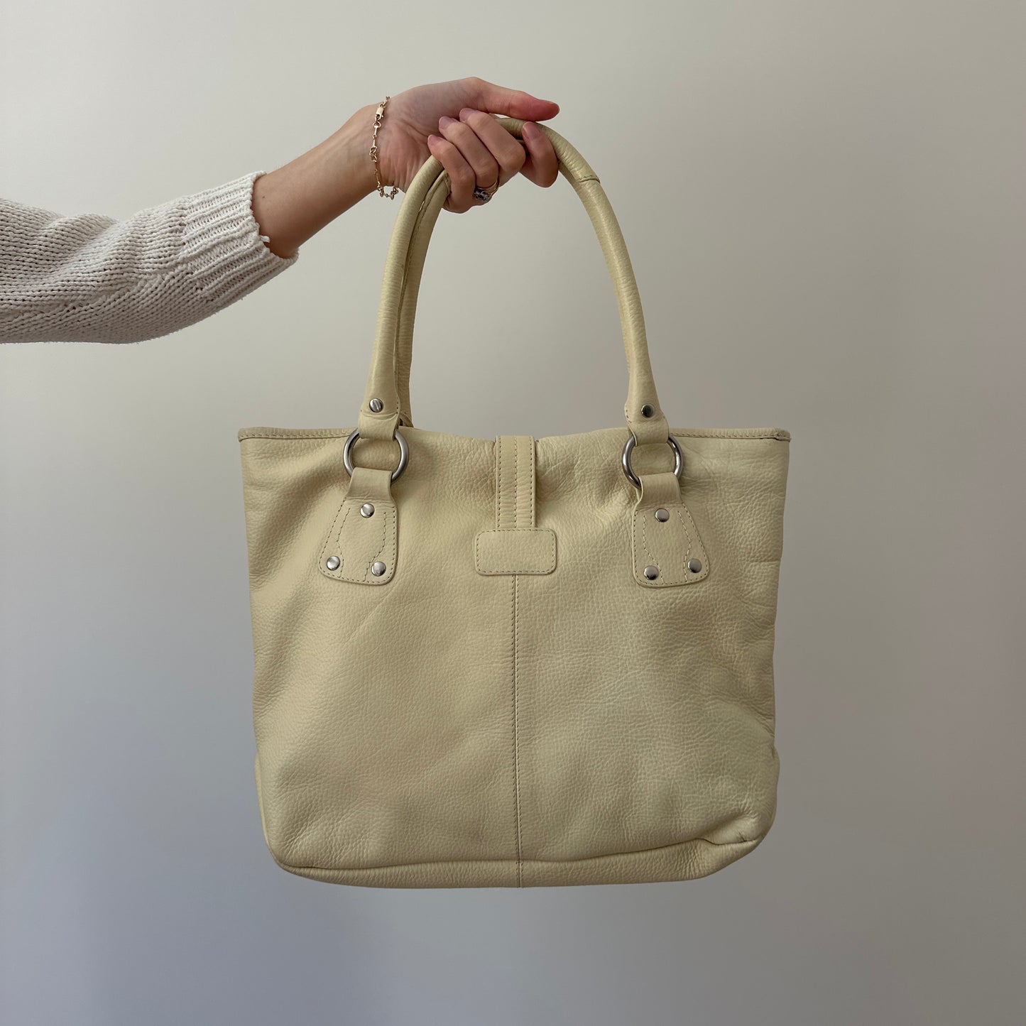 Vintage butter yellow leather bag