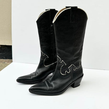 Vintage 90s cowboy boots