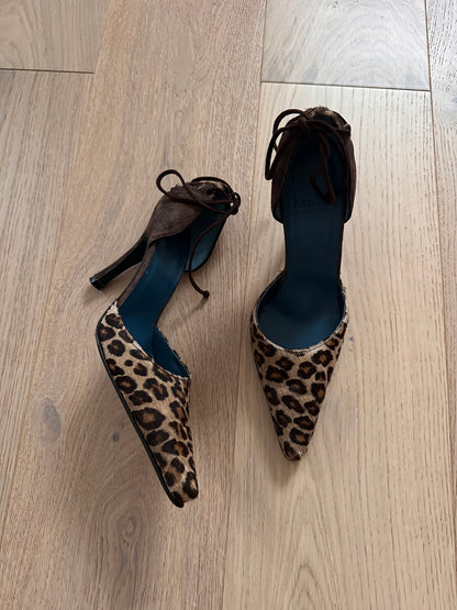 SALE Vintage leopard fur heels