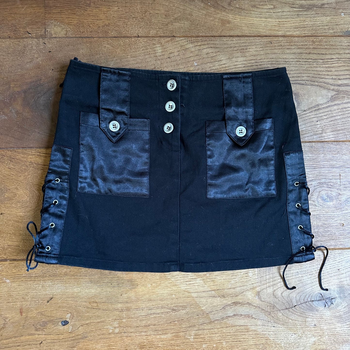 00s low waisted mini skirt