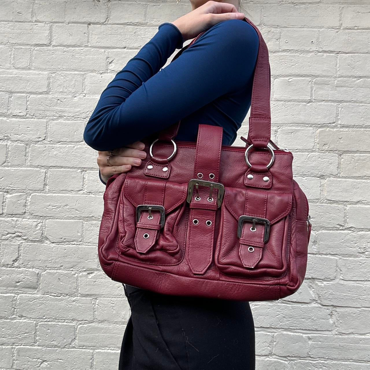 Vintage 00s red leather handbag