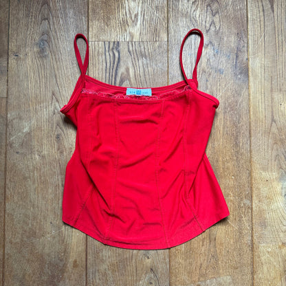 Red top M