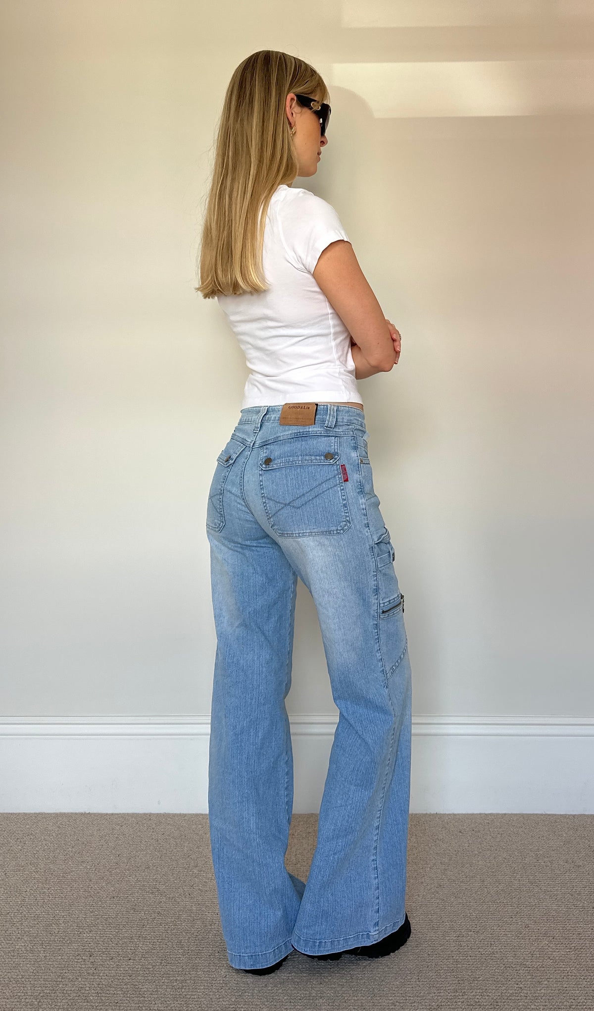 Vintage cargo light wash jeans