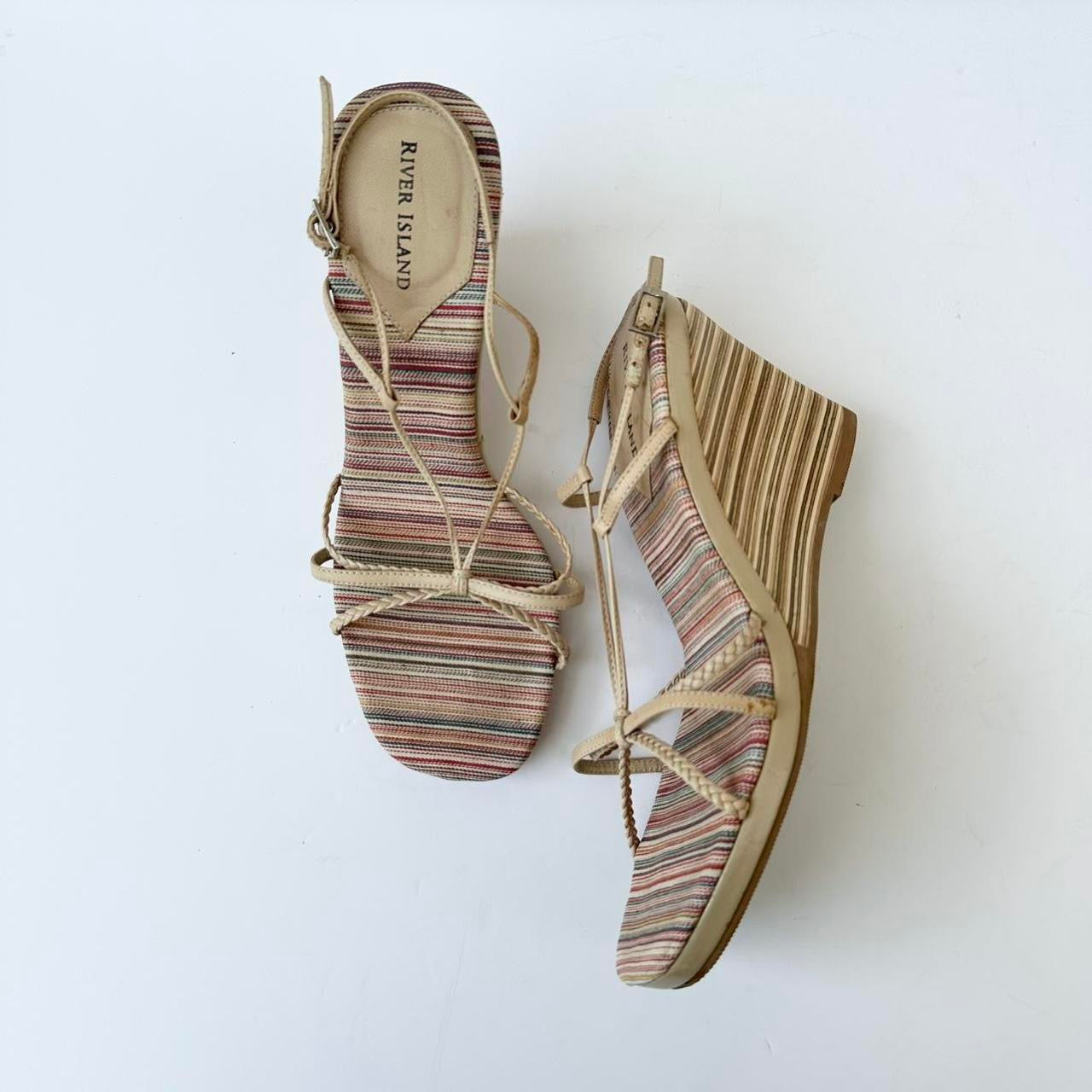 Vintage 00s wooden wedges
