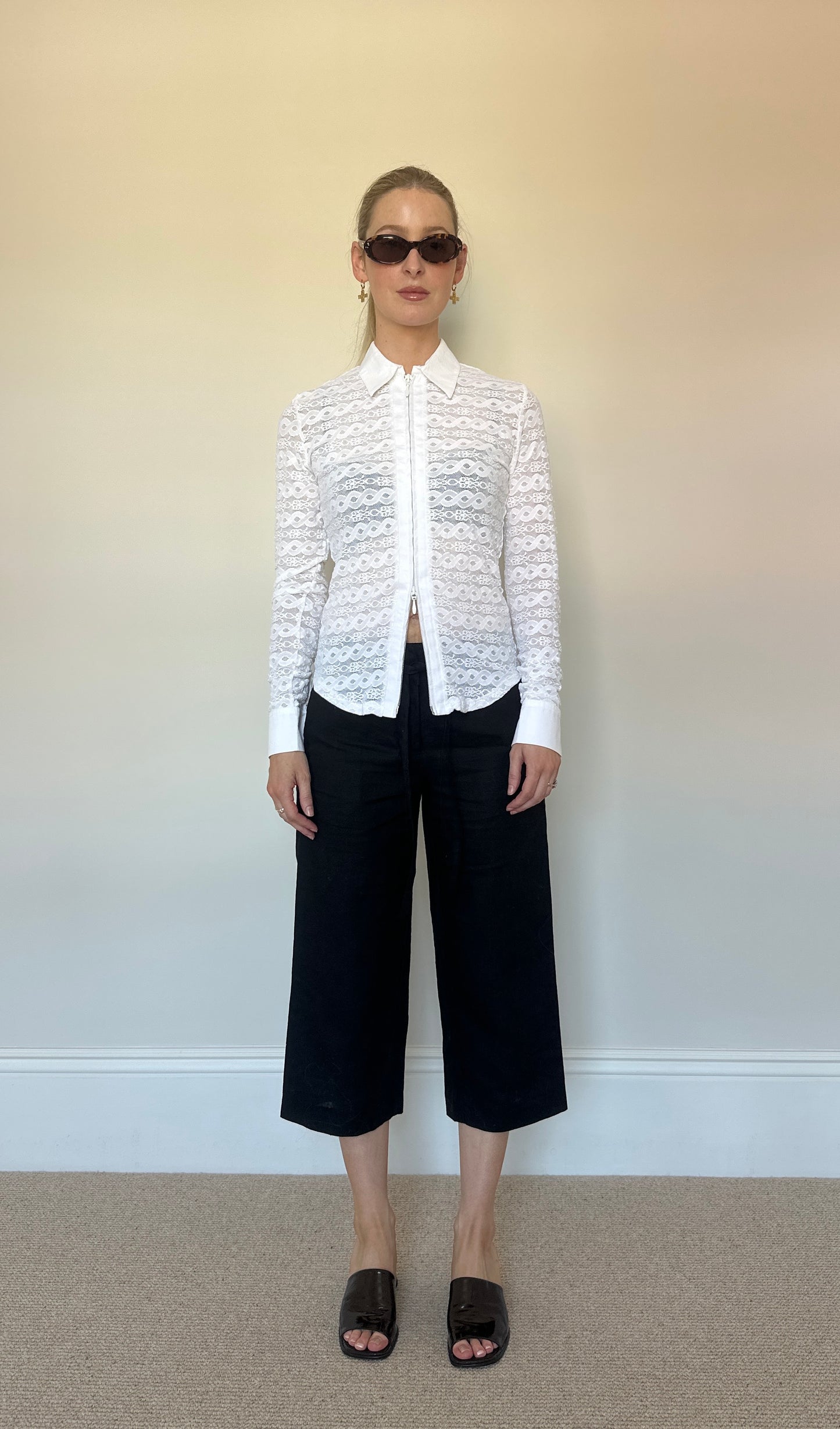 Vintage black linen capris