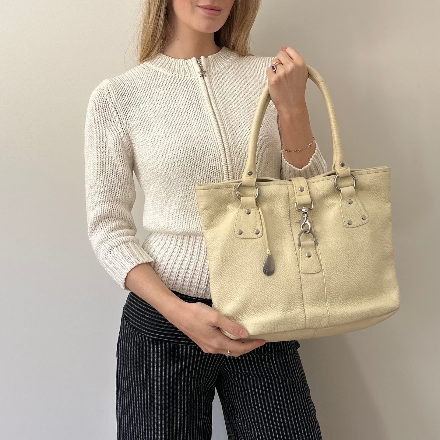 Vintage butter yellow leather bag