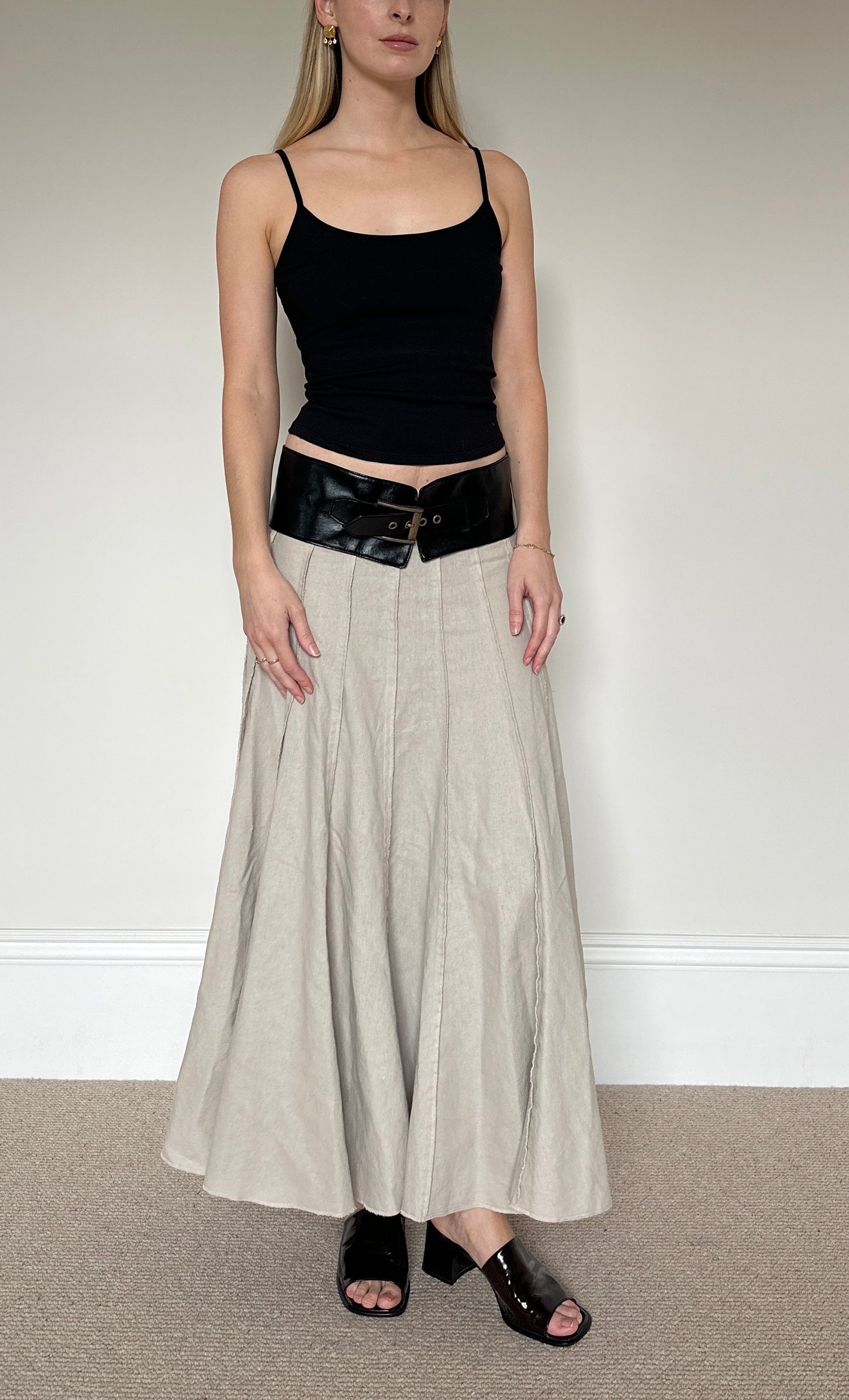 Vintage pleated maxi skirt