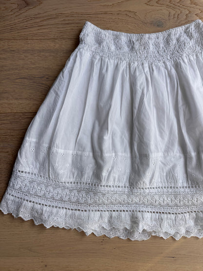 SALE Vintage white midi skirt