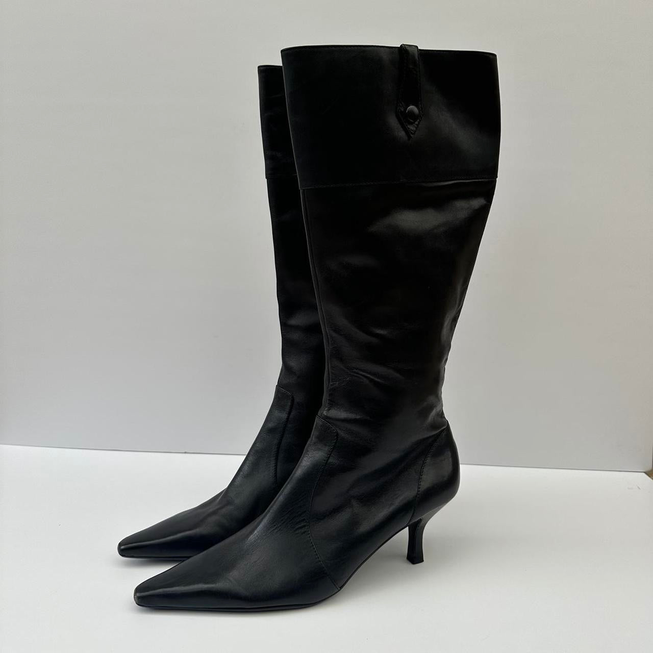 Vintage 00s black leather boots