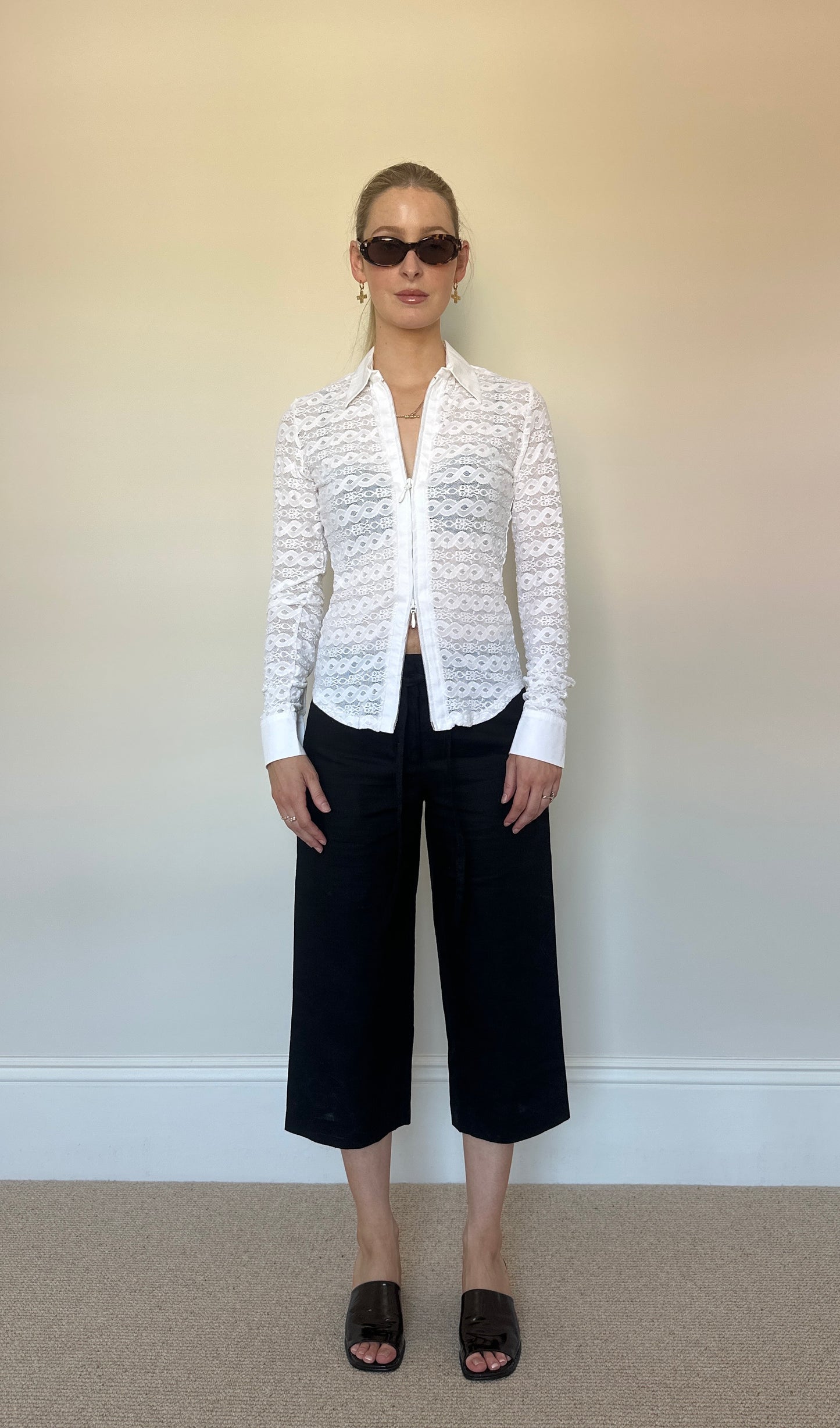 Vintage zip white blouse