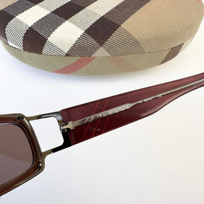 Vintage Burberry burgundy sunglasses