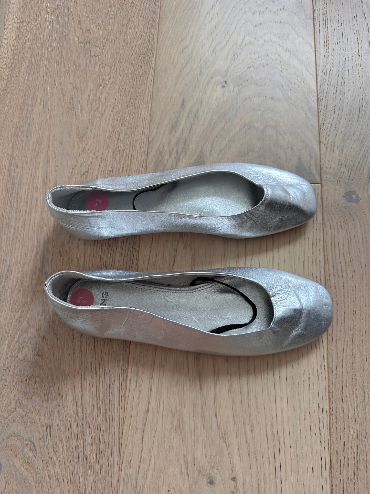 SALE silver leather ballet flats