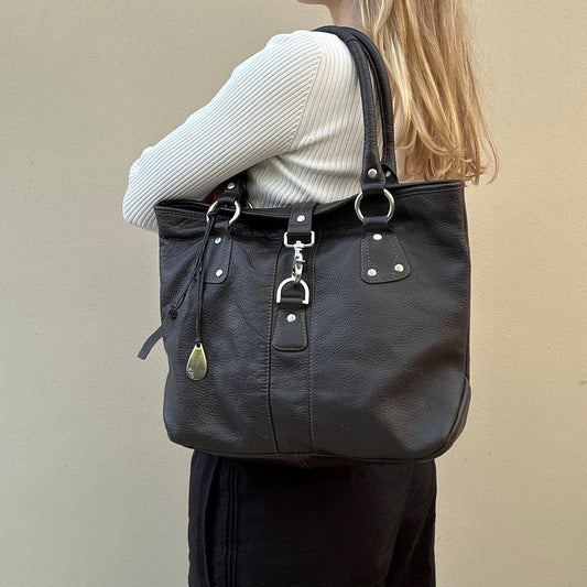 Vintage brown leather bag with silver hardware detail