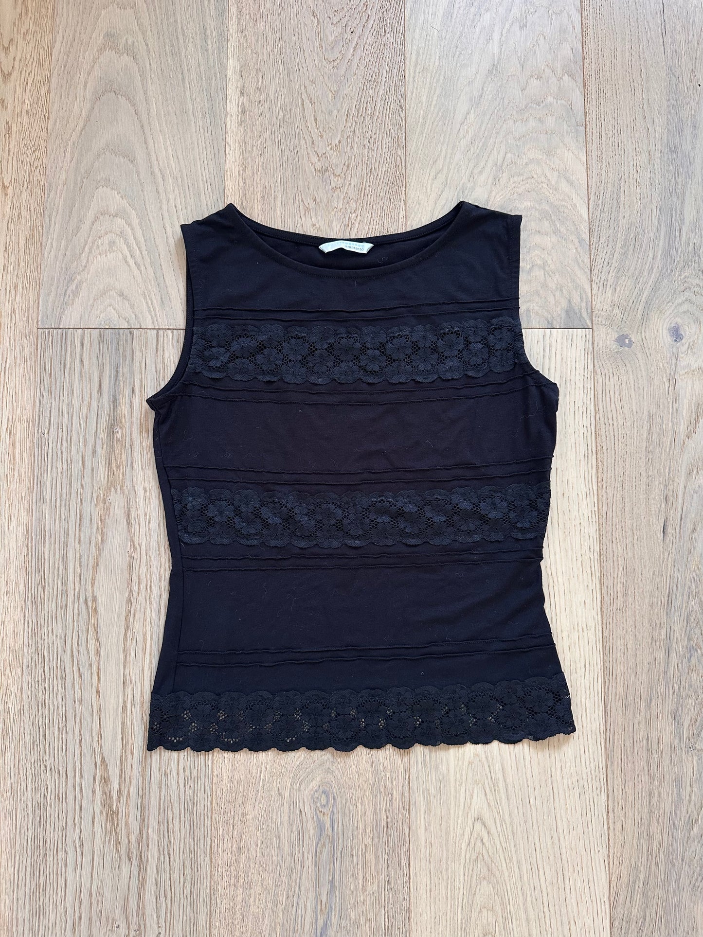 SALE Vintage lace top