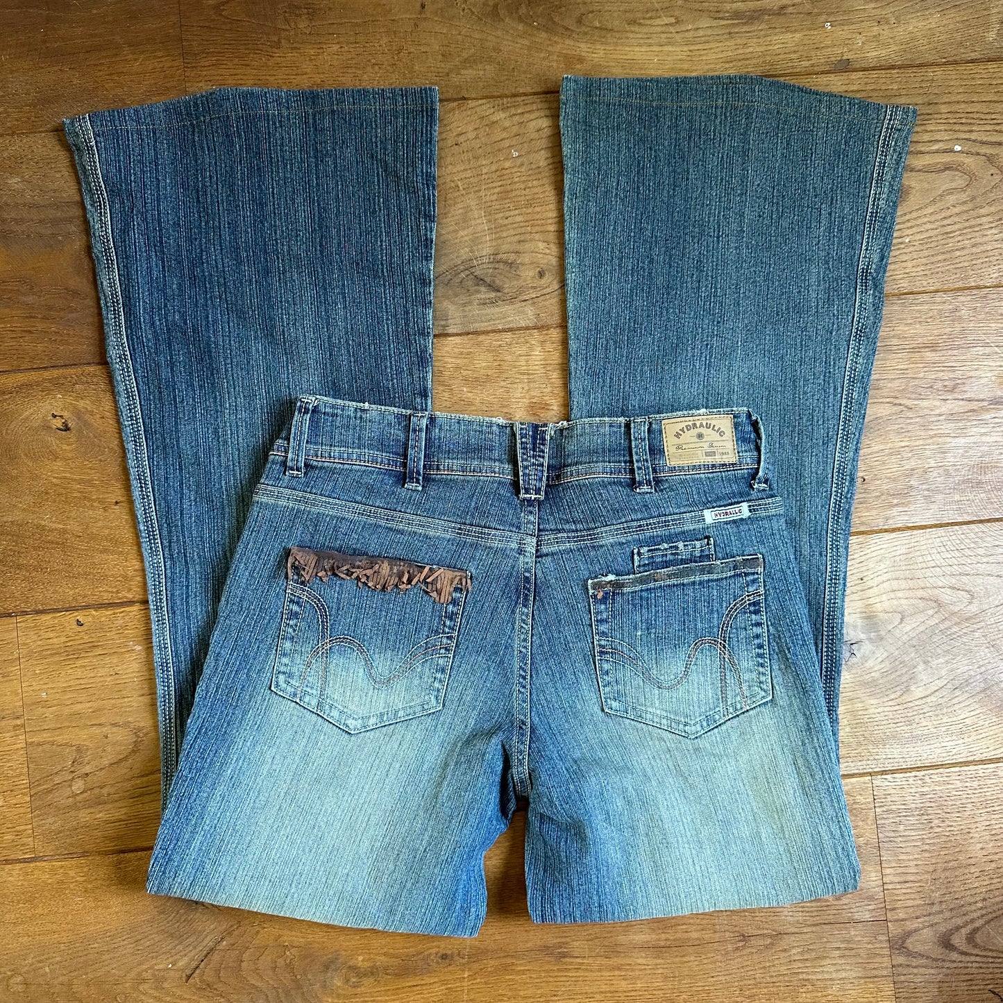 00s denim flare jeans