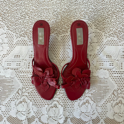 Vintage red floral kitten heels