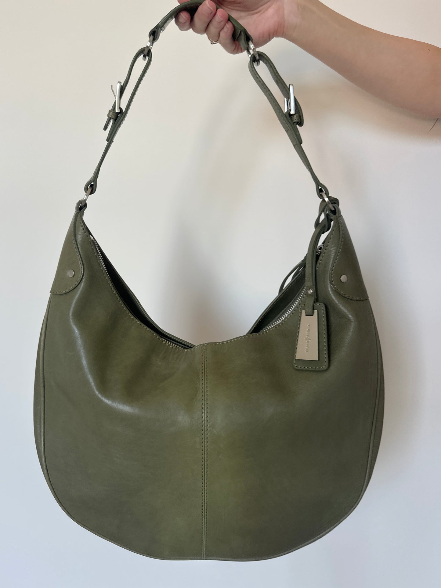 Vintage olive leather shoulder bag