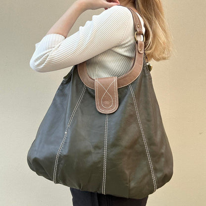 Vintage faux leather handbag