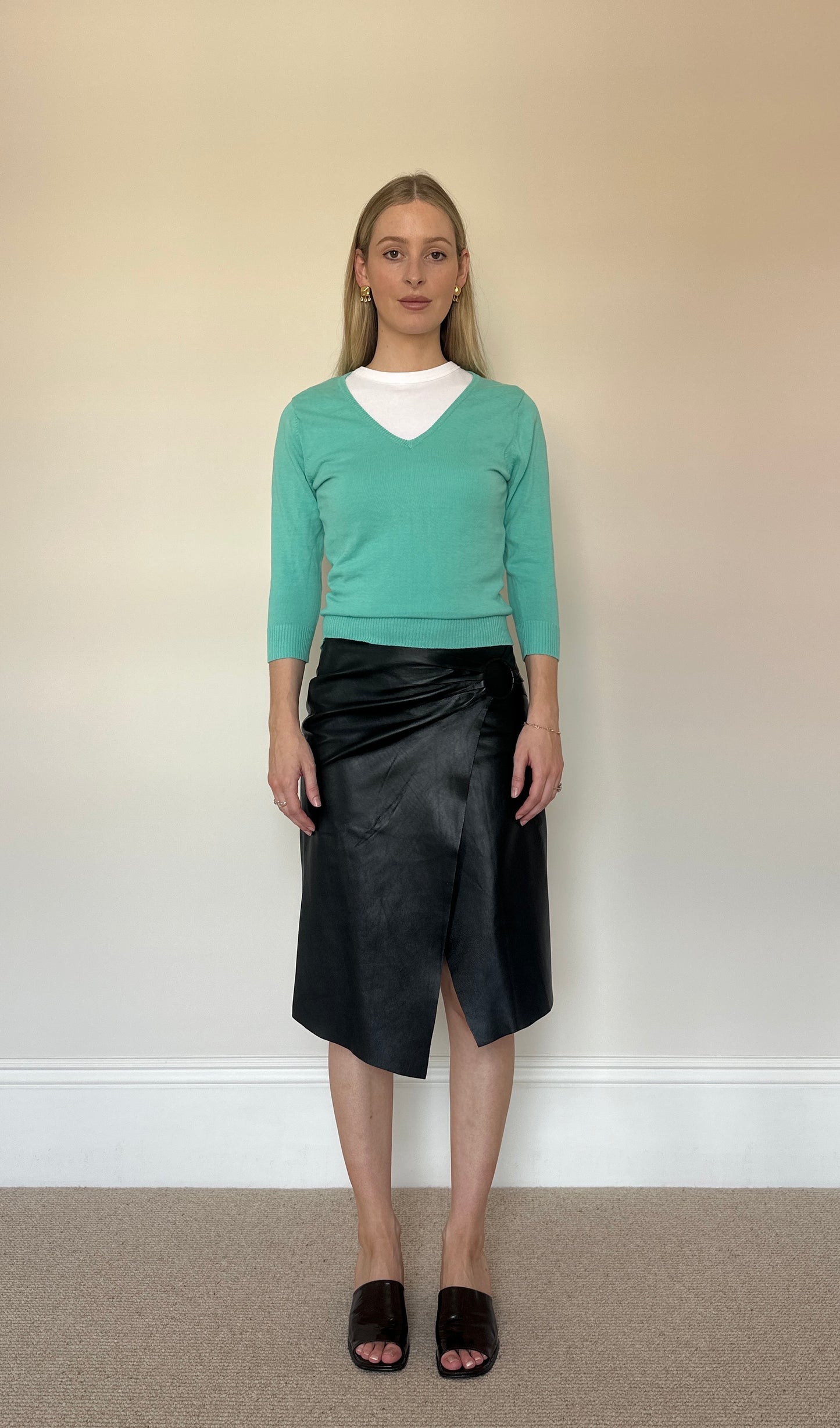Turquoise v neck jumper