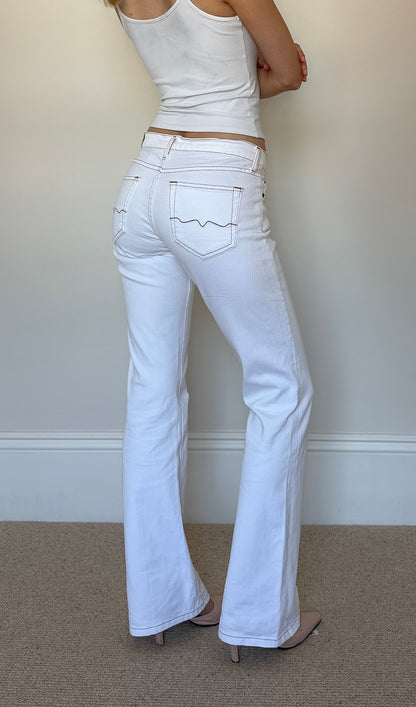 Vintage white low waisted flare jeans