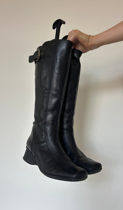Vintage buckle leather boots
