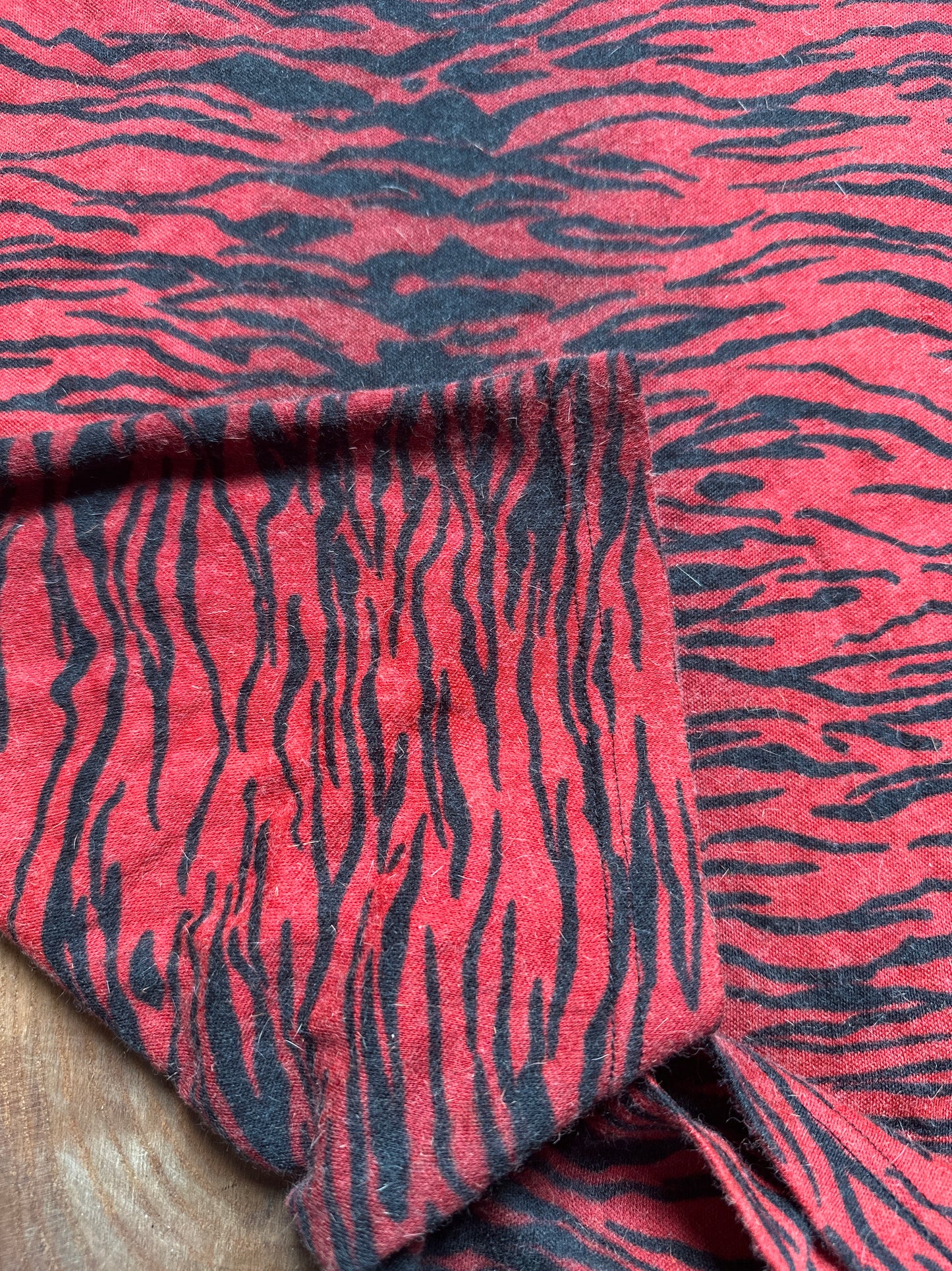 Tiger skirt L