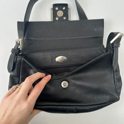 Vintage 00s black leather shoulder bag