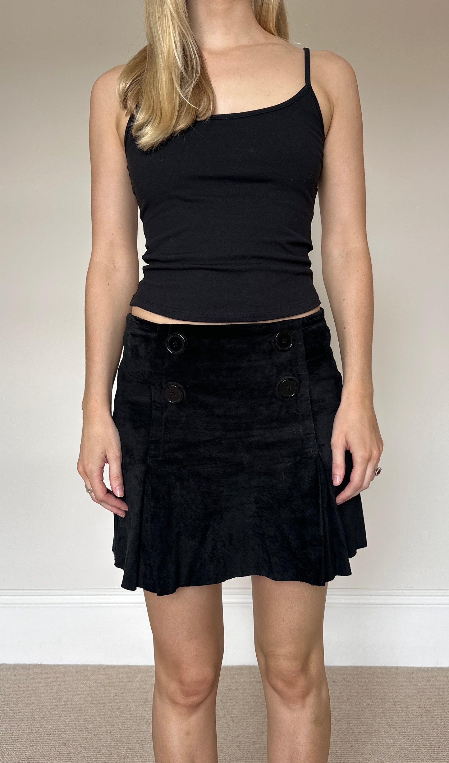 Vintage suede button skirt