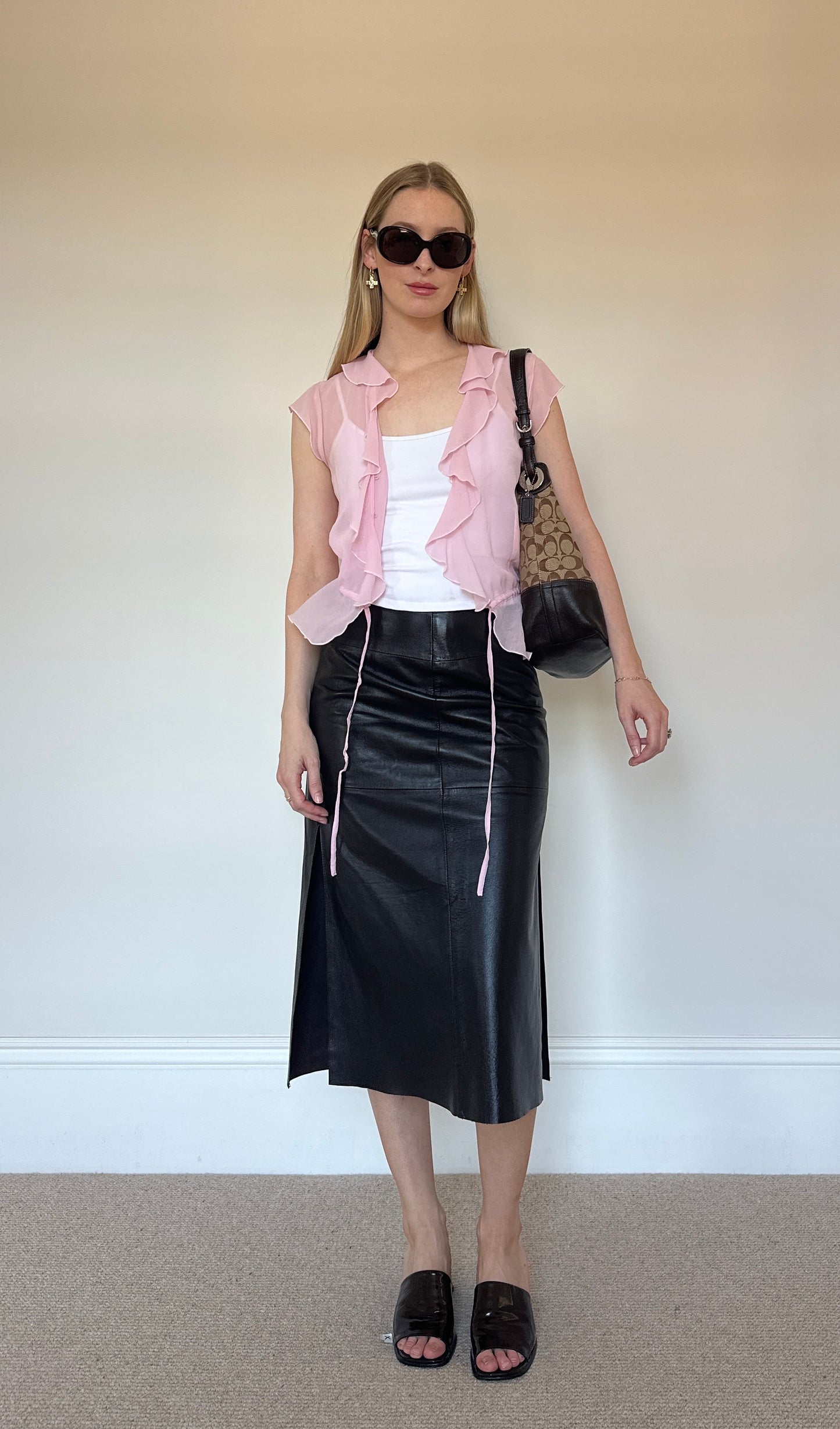 Vintage pink frill top