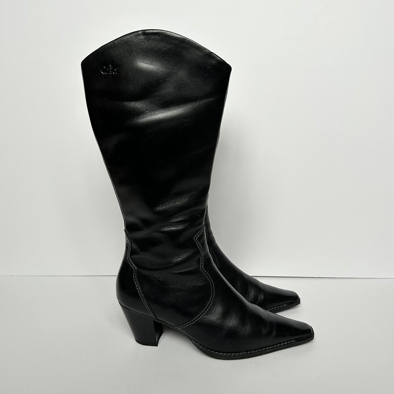 Vintage 00s leather boots