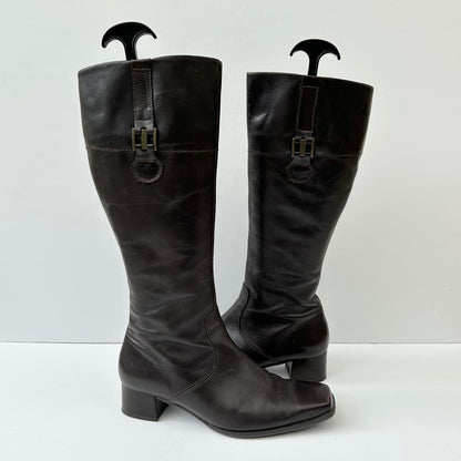 Vintage 90s brown leather boots