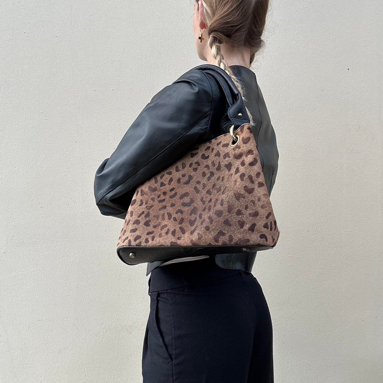 Vintage 00s leopard bag