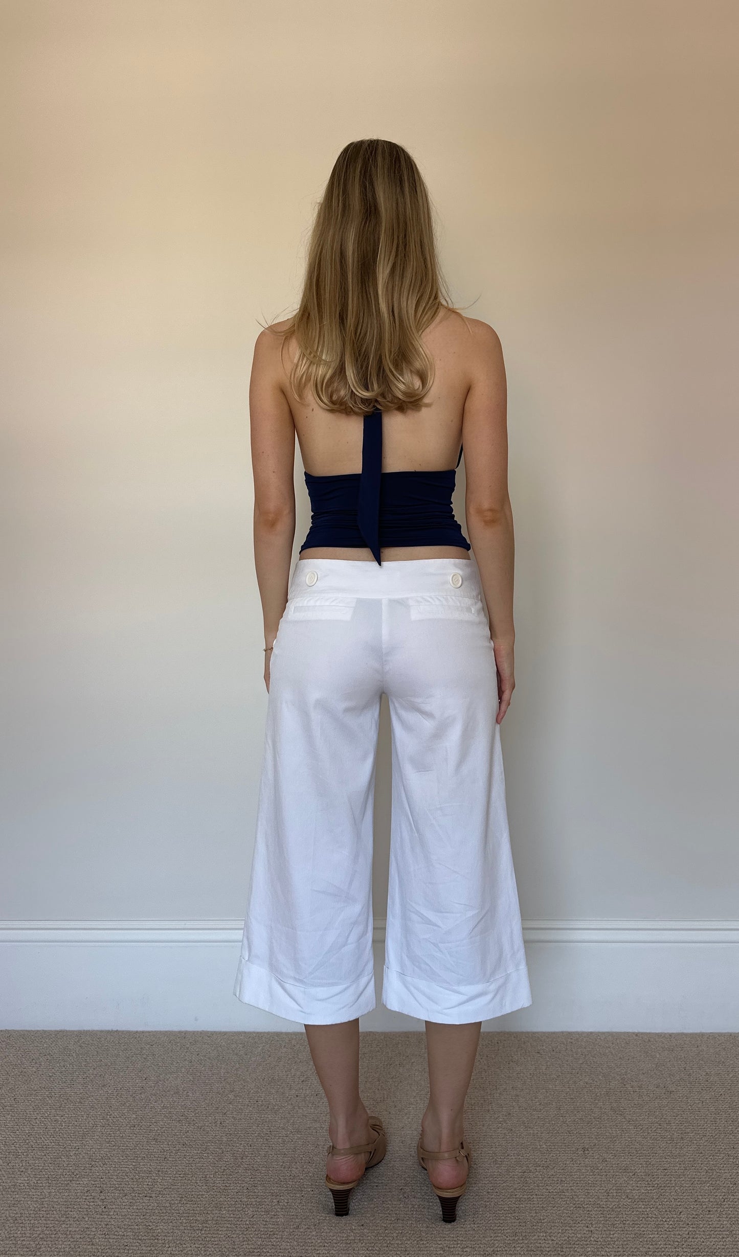 Vintage white Capri trousers