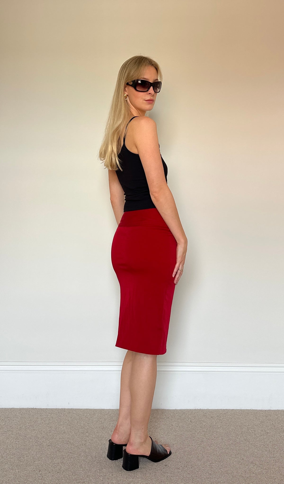Vintage red buckle midi skirt
