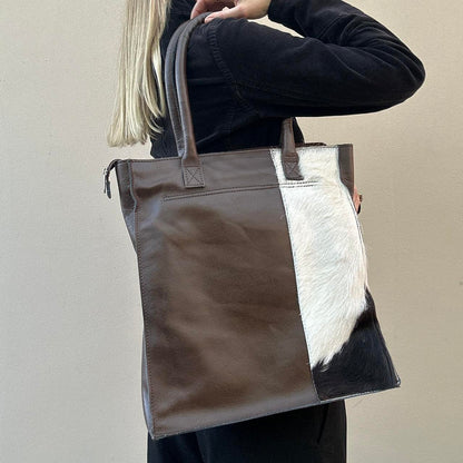 Vintage 90s brown cow hide bag