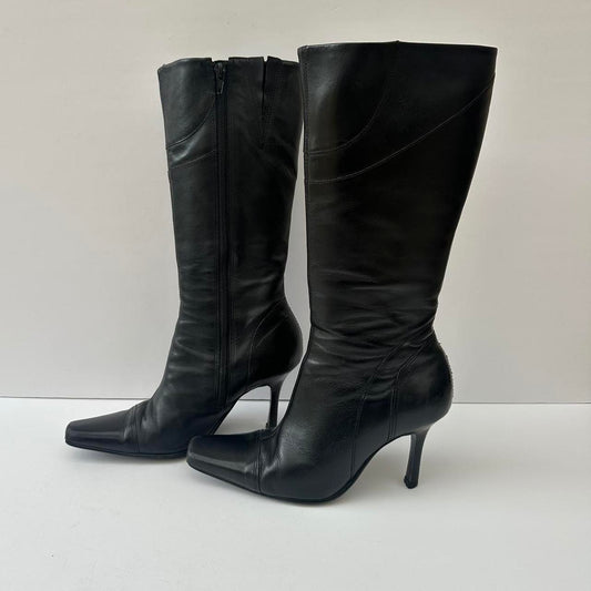 Vintage 00s leather boots