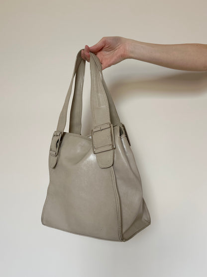 Vintage beige buckle bag
