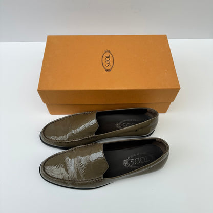 Olive Tods Loafers