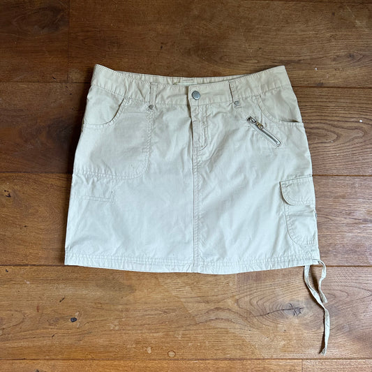 Vintage 00s cream mini skirt